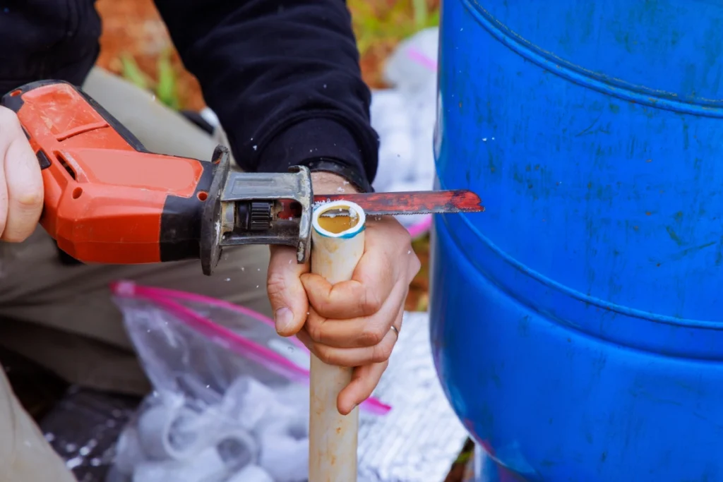 drugi zawór zwrotny, wadliwy zawór zwrotny, nagły wzrost ciśnienia po zatrzymaniu pompy